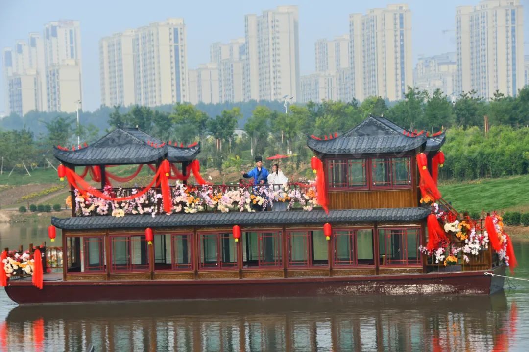 18m双层画舫餐饮船