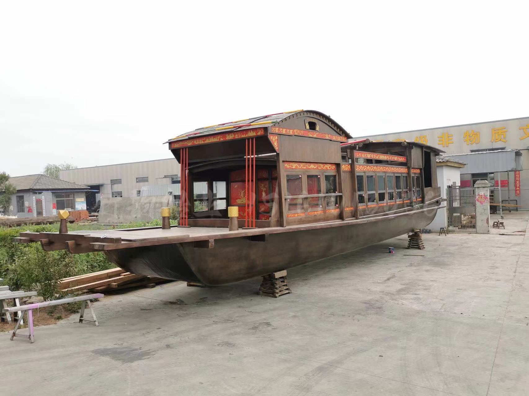 16米一比一还原南湖红船